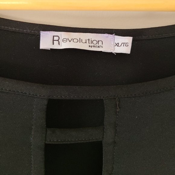 REVOLUTION (NEW) Black Asymmetrical Tunic w/Cutout Sleeves - Picture 5 of 8